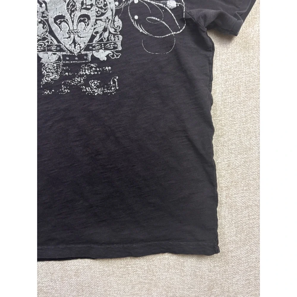 Guess Mens Graphic T-Shirt Black Y2K Fleur De Lis Studded Slub Tee Small - Picture 5 of 8